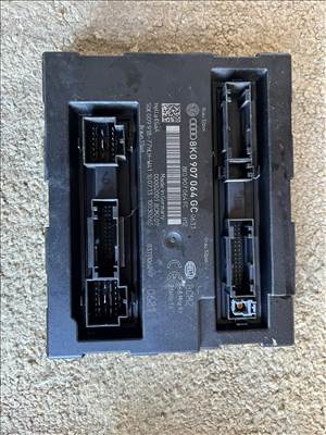 Audi A4 (B8), Audi A5 (B8 - 8T) Komfort modul 8K0 907 064 GC