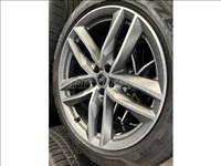 pirelli p zero pz4 ao1 nyári 285/40 R21 109 y tl 2023  / gyári alufelni 21x9,5 - audi q7