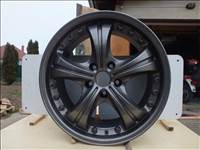  5x114.3 lyukosztású 8JJ 17" újszerű Artec alufelni