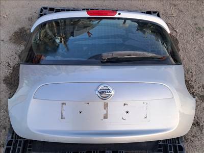 Nissan Juke I csomagtérajtó 