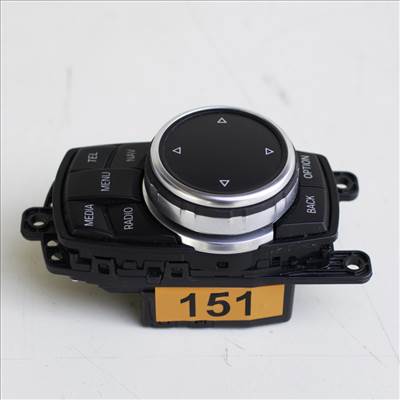 BMW 1er F20-F21, 2er F22-F23-F87 M2-F45 Active Tourer-F46 Gran Tourer, 3er F30-F31-F34 GT-F80 M3, 4er F32-F33-F36 Gran Coupé-F82 M4-F83 M4, 5er F07 GT-F10-F11, 6er F06 Gran Coupé-F12-F13, 7er F01-F02-F03, i3 I01 iDrive vezérlő