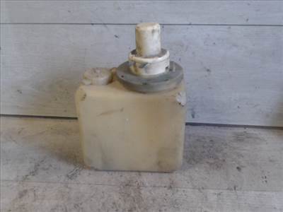 WARTBURG 353 Ablakmosó motor első