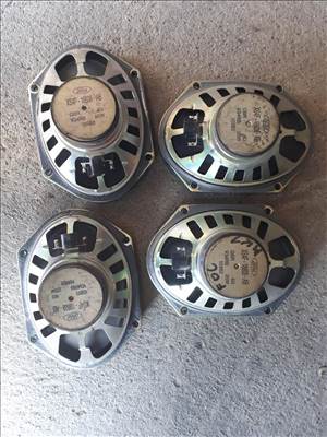 Ford Focus Mk1 hangszóró ajtóba XS4F-18808-AB xs4f18808ab