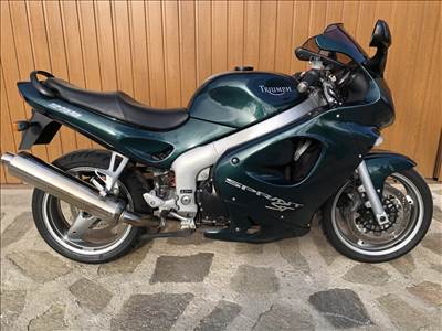 Triumph Sprint ST, markolatfűtés, frissen szervizelt, új hátsó gumi, szuper túragép
