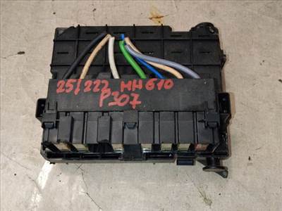 Peugeot 307 Biztosítéktábla Utastér *151586* 9646405280