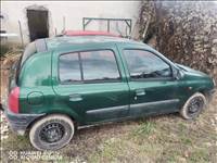 Eladó Renault Clio 1.2 (1149 cm³, 60 PS)