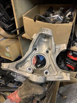 Renault Mégane IV rs sport Bal első kerékagy csonkállvány  c9760100 400115520r