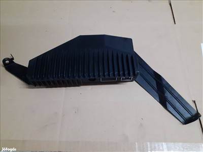 Volvo S60 gyári erősítő eladó!