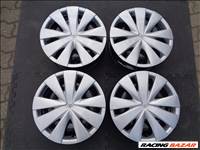 Új Toyota Aygo lemezfelni 14es, dísztárcsával eladó. 