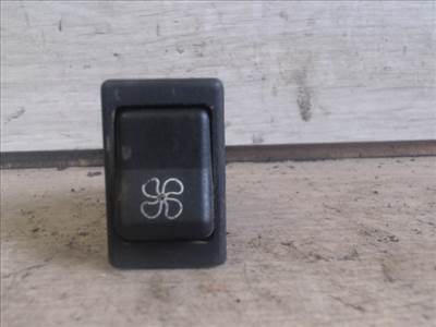 TRABANT 1,1 Fűtőmotor kapcsoló