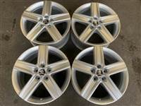 4db B.A.T. 17" Skoda - Mercedes-Benz - Audi alufelni. (3625)