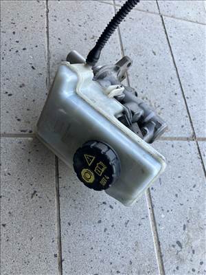 Skoda Octavia III főfékmunkahenger fékolaj tartály 