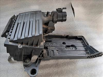 Volkswagen Passat B8 1.6 crtdi levegőszűrőház  5q0129607ae