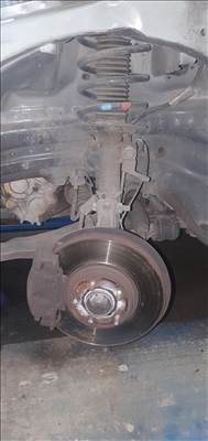Ford Mondeo mk5 2.0tdci bal első futómű 