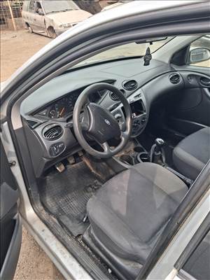 Ford Focus bontott alkatrészei