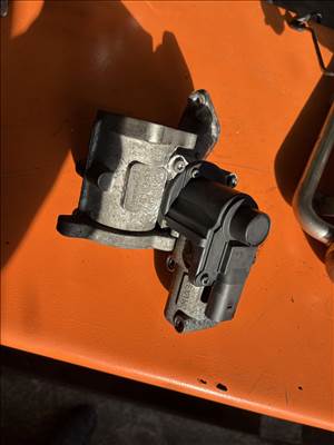 Volkswagen Golf V, Volkswagen Touran I EGR  03g129637a