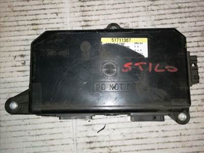 Fiat Stilo Multi Wagon 1.8 16V Bal első Ajtó Vezérlőegység *89348* fiat-51711367