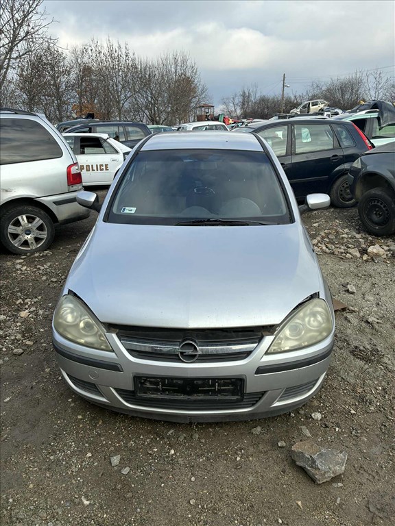 Opel Corsa C bontott alkatrészei 3. kép