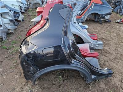 NUSSAN JUKE (F15) jobb hátsó sárvédő negyed 