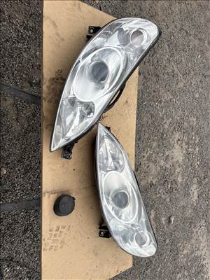 Peugeot 407 fényszóró 