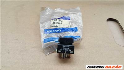 Volvo 1362546 400 700 900 ablakemelő kapcsoló 