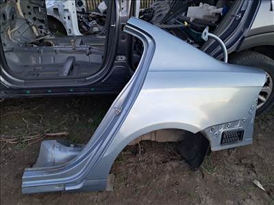 Volkswagen Passat B7 sedan Bal hátsó sárvédő negyed 