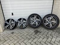 Volvo XC40 XC60 XC90 19-es Gyári Matt Black Diamond Alufelni