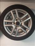  5x120 lyukosztású 17" használt alufelni, rajta 225/45 új Kumho nyári gumi gumi 