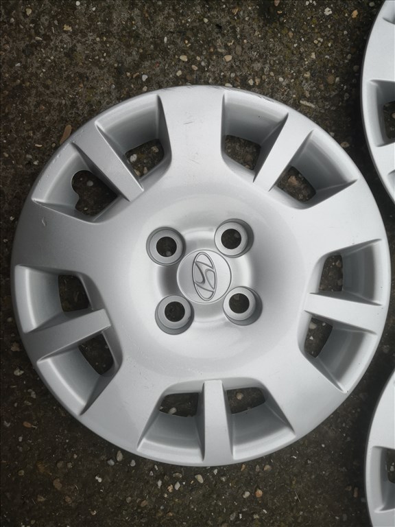Hyundai 14-es gyári dísztárcsa 3db 4. kép