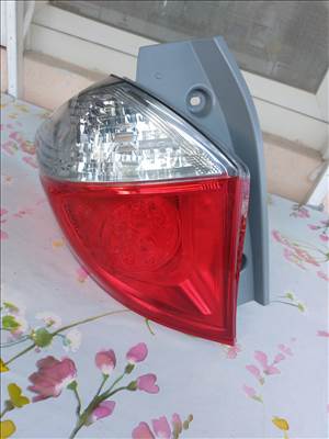 Toyota Verso-S-S 1.33 Bal hátsó lámpatest led izzóval 1305402