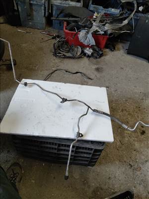 Renault Mégane III 1.5 dCi 110 FAP EDC klímacső  924400009r