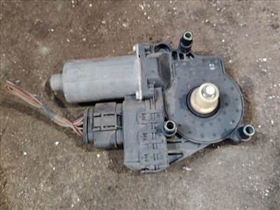 Audi A6 (C5 - 4B) Bal hátsó Ablakemelő Motor *148246* 0130821784