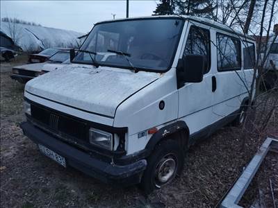 Fiat Ducato I bontásra egyben eladó. 9 személyes! 
