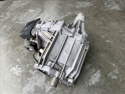 Isuzu D-Max osztómű (transfer case) 8983318600