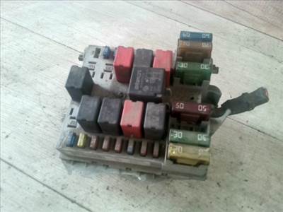 FIAT STILO 01.09-06.12 Biztosítéktábla BCM BSI BSM SAM GEM modul Motortér