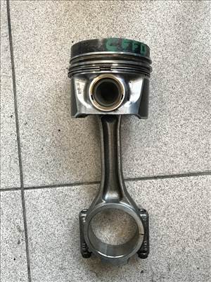 Volkswagen Passat B7 2.0CR CFFB hajtókar dugattyúval