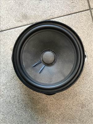 Skoda Octavia III hangszóró 