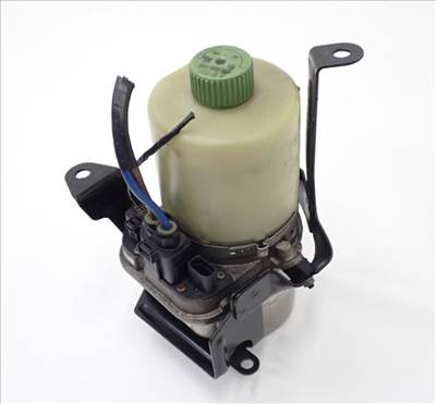 Volkswagen Polo V 6R, Seat Ibiza IV, Skoda Fabia II szervszivattyú 6R0423156A VOLKSWAGEN POLO V 6R, SEAT IBIZA IV SZERVSZIVATTYÚ 6R0423156A
