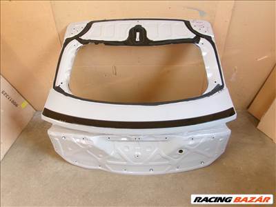 BYD SEALION 7 csomagtér ajtó 2024-