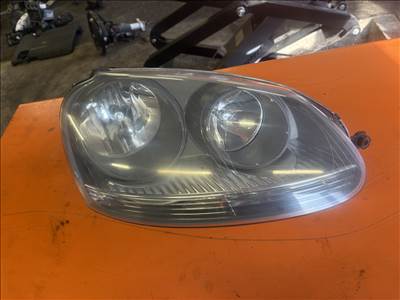 Volkswagen Golf V Jobb első fényszóró 