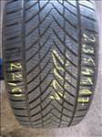  235/4517" használt Tracmax négyévszakos gumi gumi