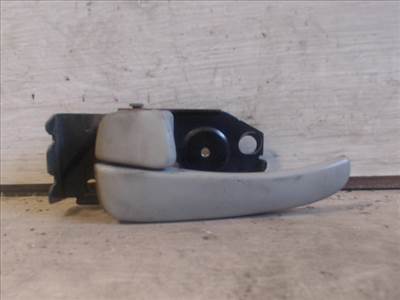 HYUNDAI TRAJET Bal első belső kilincs