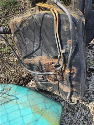 Suzuki Swift II Üzemanyagtank