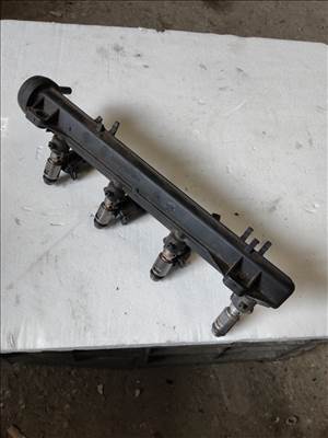 Renault Clio II 1.2 16V befecskendező  8200051963