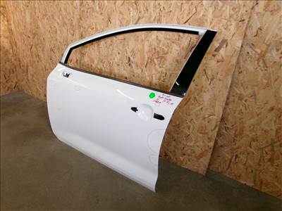 TOYOTA COROLLA bal első ajtó 2018- 