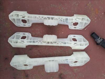 Volkswagen Passat B6 tető kapaszkodó tartó 1K0 858 685  1k0858685