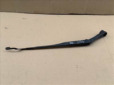 Hyundai i30 bal ablaktörlő kar