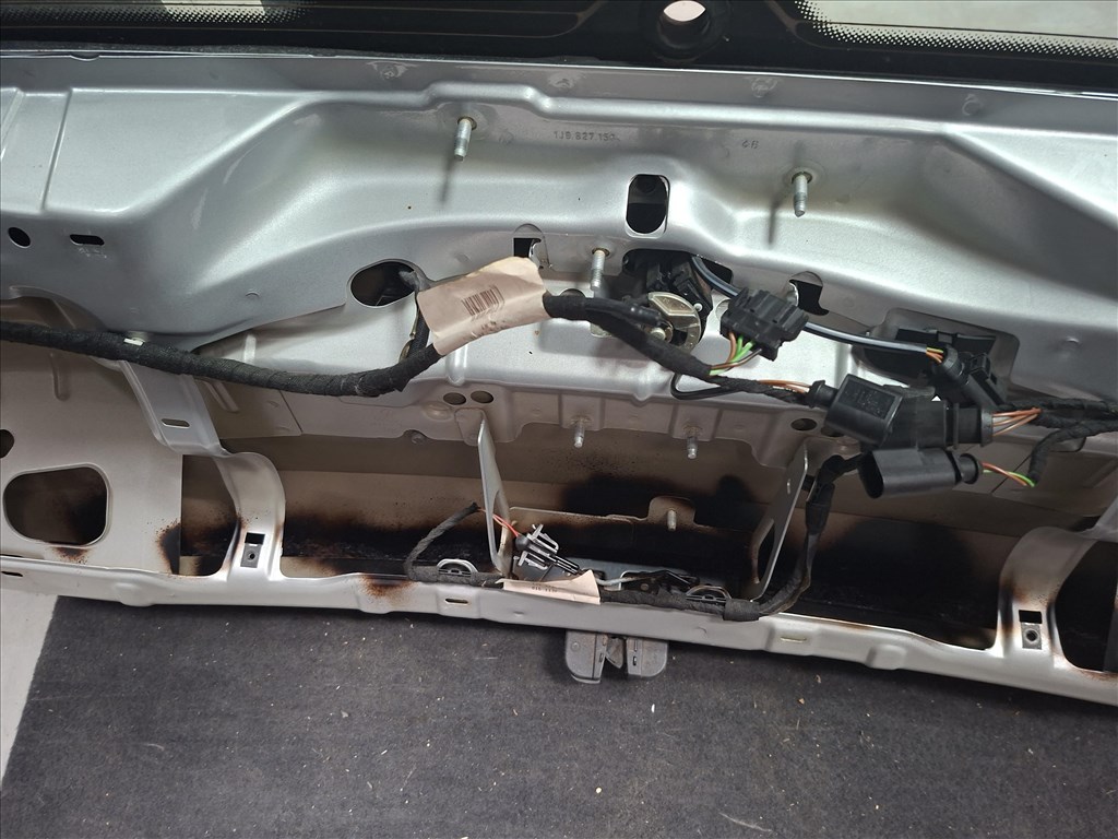 Volkswagen Golf IV kombi, Bora kombi csomagtérajtó LA7W (29523,29524) 10. kép