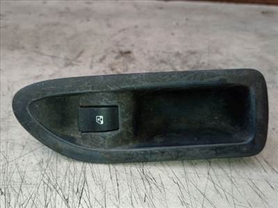 Renault Laguna II Jobb első Ablakemelő Kapcsoló *131460*