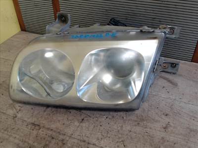 HYUNDAI TRAJET Bal első fényszóró